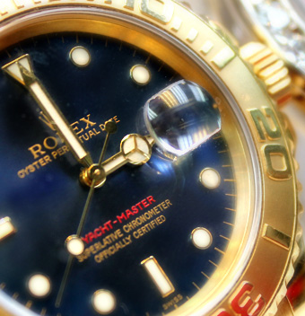 where to buy or sell a pre-owned Rolex, Royal Jewelers & Loans Chicago IL